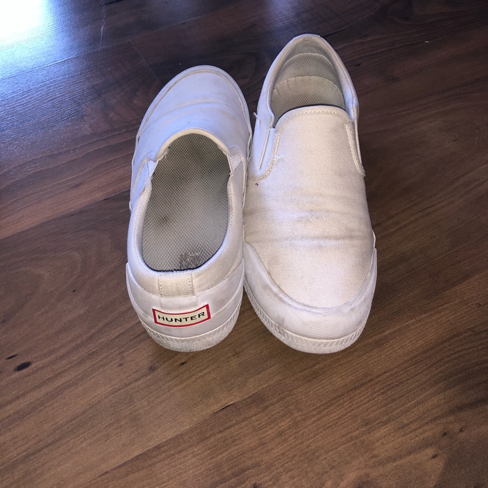 Hunter canvas slip on
